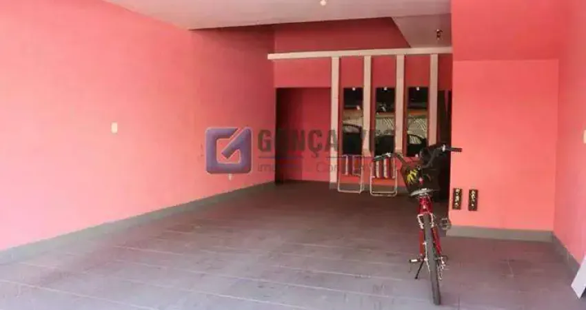 Sobrado Residencial para Aluguel em Mauá, São Caetano do Sul - 4 Quartos, 3 Vagas