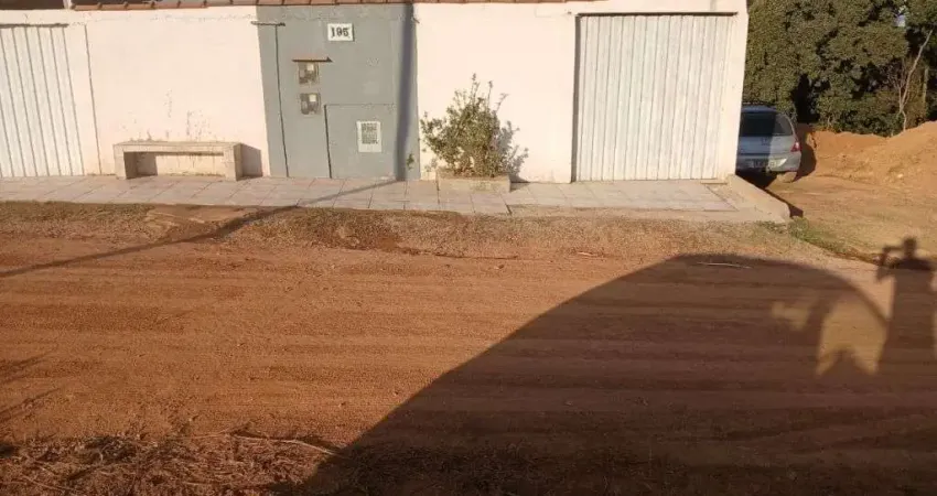 Casa com 2 quartos à venda no Laranjeiras de Caldas, Caldas 