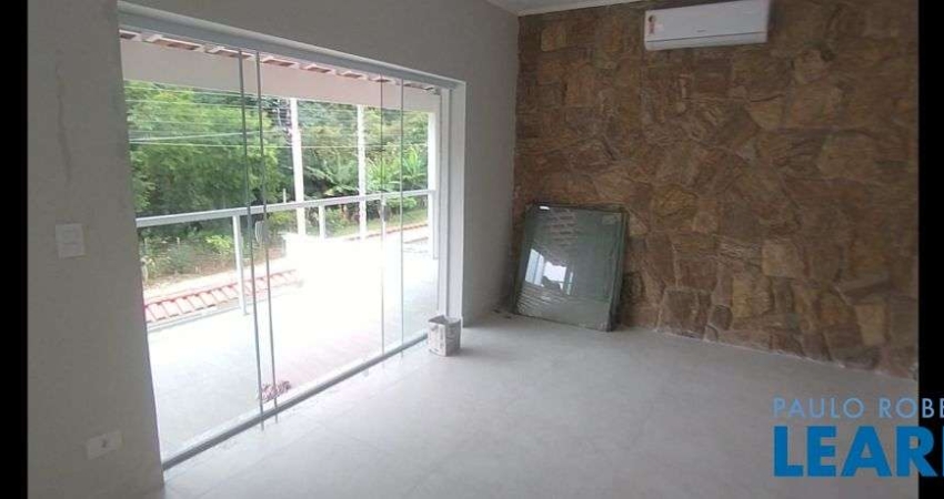 SOBRADO - JARDIM COUNTRY CLUB - MG