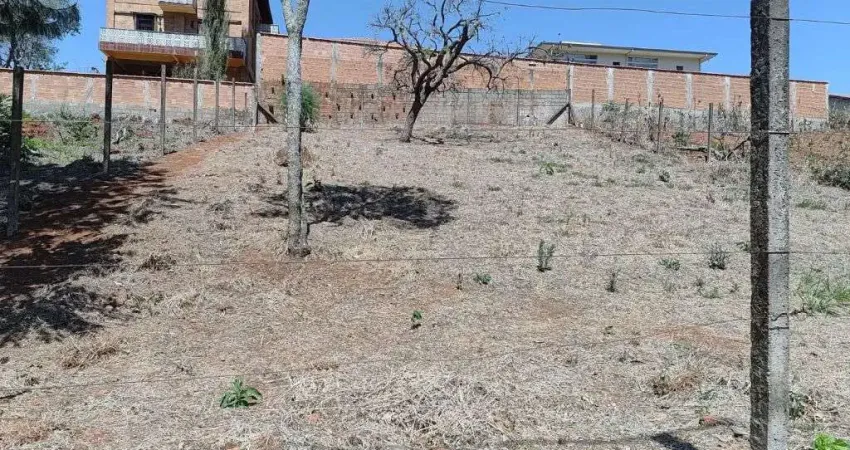 Terreno à venda no Parque Véu das Noivas, Poços de Caldas