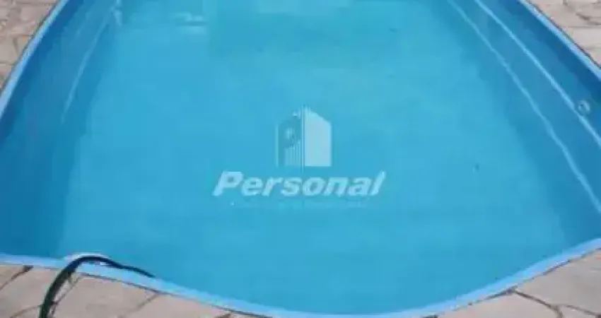 Casa com piscina no  Vale das Flores em Tremembé - CA0855