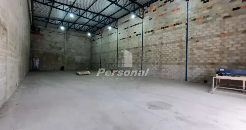 Barracão / Galpão / Depósito com 1 sala para alugar no Centro, Taubaté 