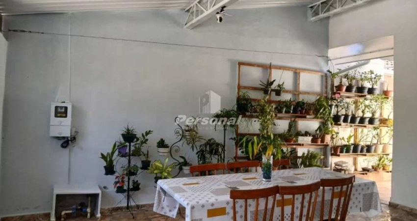 Casa para venda, 2 quarto(s),  Vila Dos Comerciários 2, Taubaté - CA5911