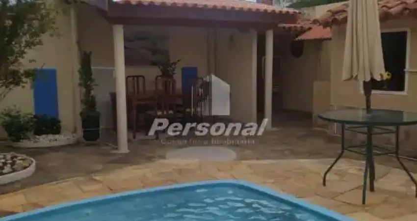 Casa com 3 quartos à venda no Centro, Taubaté 