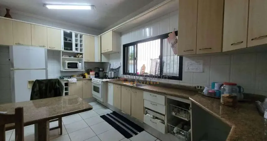 Casa com 4 dormitórios à venda, 293 m² por r$ 1.100.000,00 - vila belvedere - americana/sp
