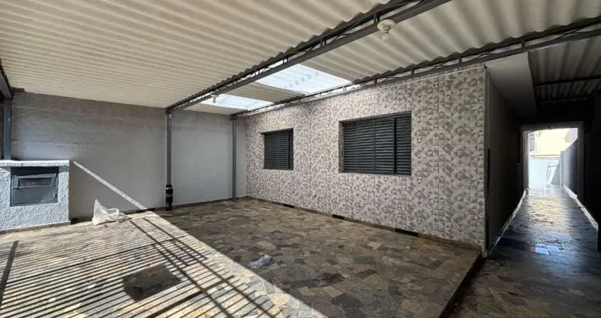 Casa com 3 quartos para alugar, contendo 180 m² de área útil no bairro vila amorim - americana/sp