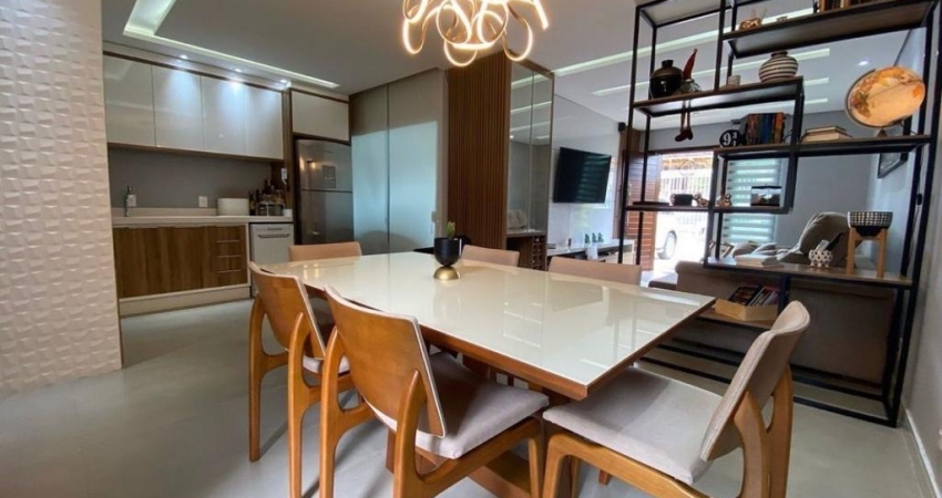 Casa com 3 quartos à venda no Petrópolis, Joinville 