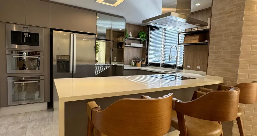 Apartamento perto do shopping muller, com 03 suítes, todo mobilhado