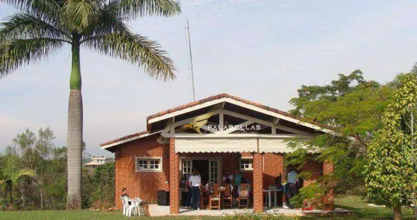 Rancho com 3 dormitórios à venda, 150 m² por R$ 2.600.000,00 - Maracanã - Jarinu/SP