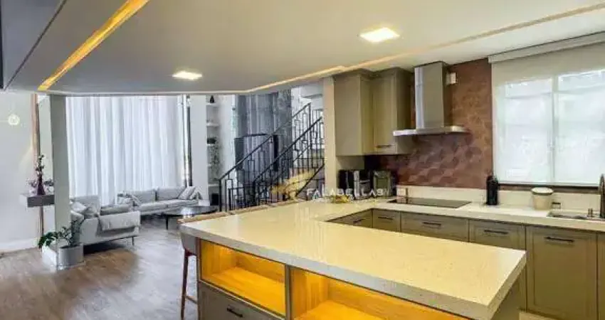 Casa com 3 dormitórios à venda, 279 m² por R$ 3.100.000,00 - Jardim Samambaia - Jundiaí/SP