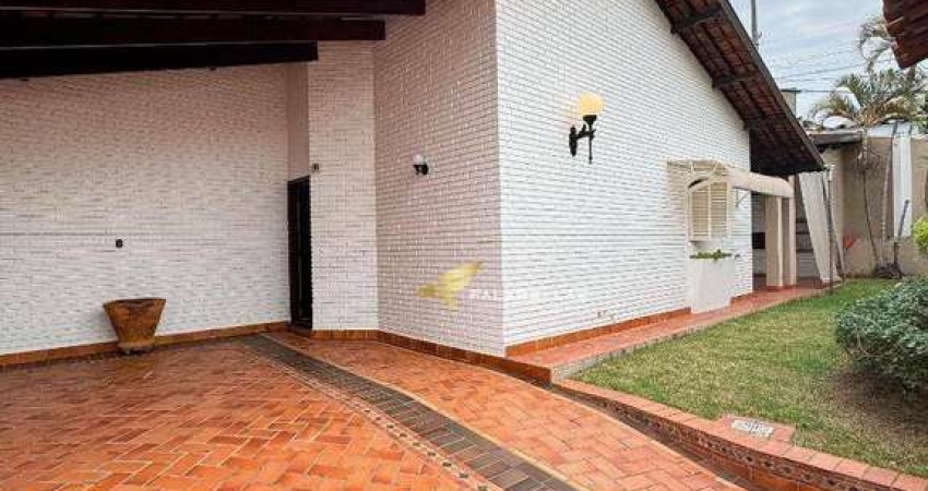 Casa com 3 dormitórios à venda, 232 m² por R$ 1.400.000,00 - Vila Vianelo - Jundiaí/SP
