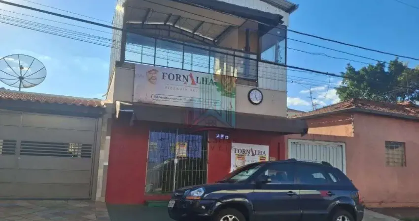 Excelente ponto comercial, quase esquina com a rua teixeira de barros, na melhor localizacao do bairro vila prado