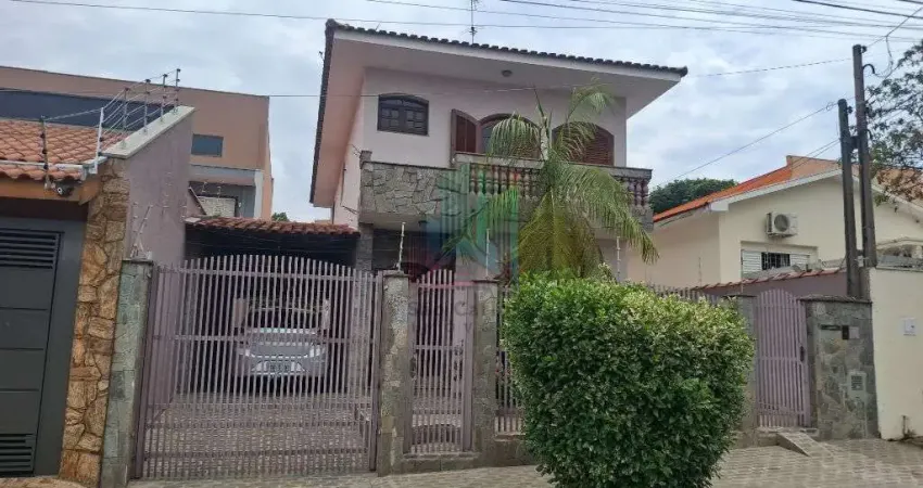 Excelente sobrado com 3 dormitorios sendo 1 suite, e churrasqueira na vila carmen
