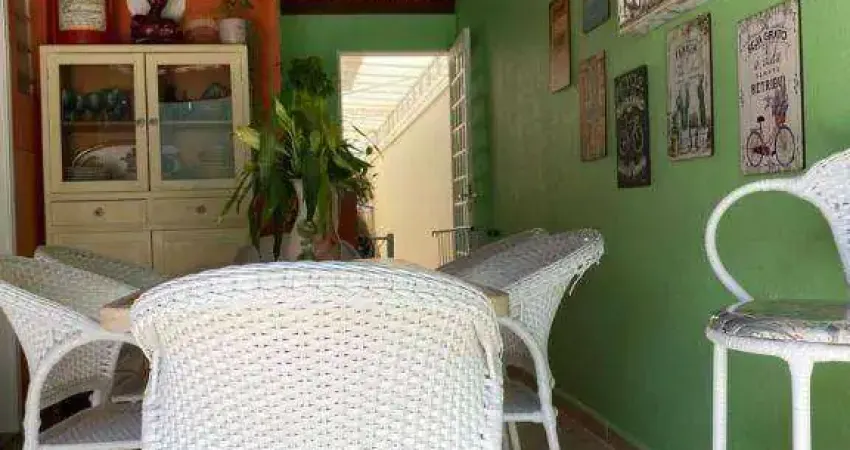 Casa com 3 suítes à venda, 220 m² por R$ 1.100.000 - Vila Maria Helena - Indaiatuba/SP
