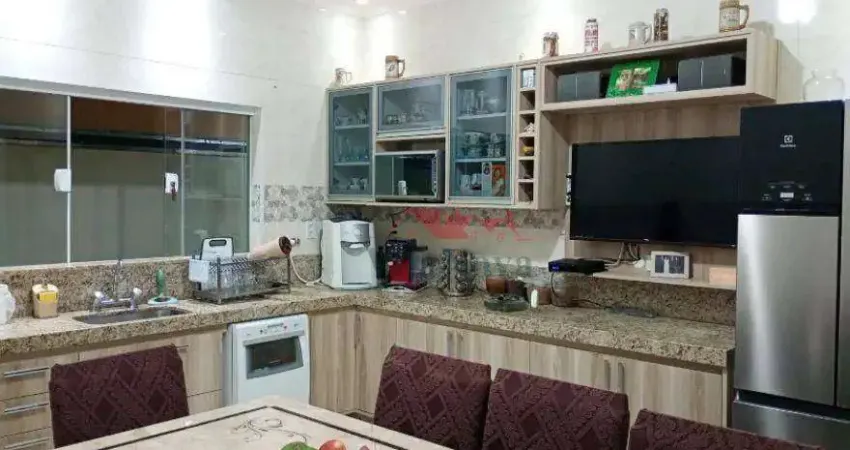 Casa com 3 dormitórios à venda, 177 m² por R$ 816.000,00 - Jardim Umuarama - Indaiatuba/SP