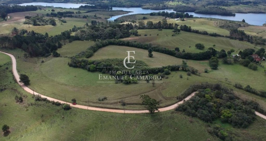 Área a venda em Piraquara-PR