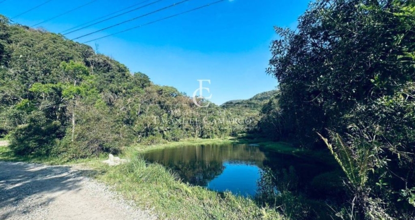 Casa à venda na Rua das Baitacas, Recreio da Serra, Piraquara
