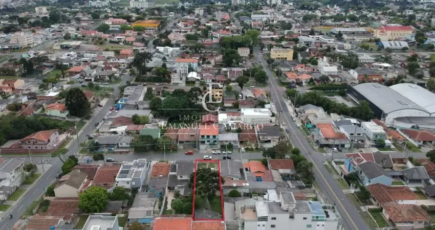 Terreno à venda na Rua Vieira Fazenda, Portão, Curitiba