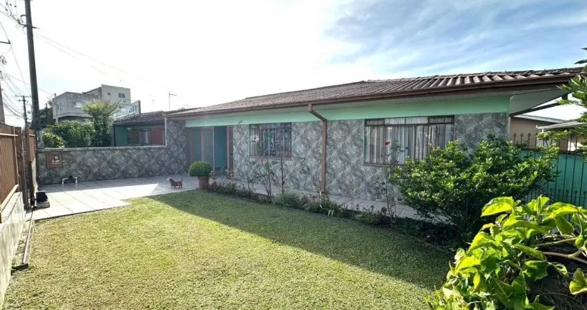Casa com 3 quartos à venda na Rua Barão do Cerro Azul, Centro, Piraquara