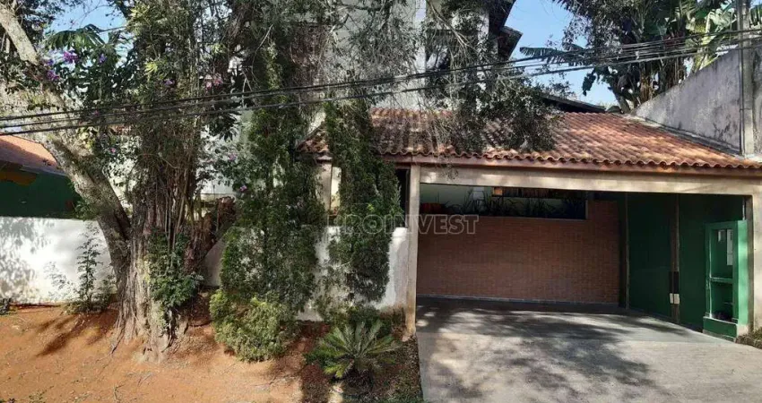 Casa com 3 dormitórios, 240 m² - venda por R$ 1.300.000,00 ou aluguel por R$ 7.100,00/mês - Granja Viana - Cotia/SP