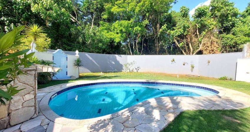 Casa com 4 dormitórios à venda, 680 m² por R$ 2.799.000,00 - Granja Viana - Cotia/SP