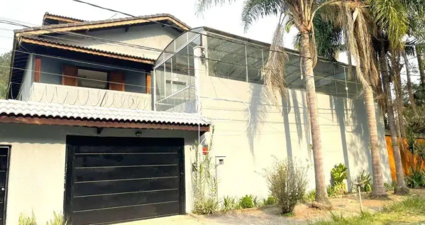 Casa com 3 dormitórios à venda, 471 m² por R$ 1.090.000,00 - Granja Viana - Cotia/SP