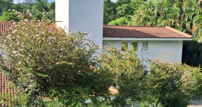 Casa com 4 dormitórios à venda, 604 m² por R$ 2.320.000,00 - Granja Viana - Carapicuíba/SP