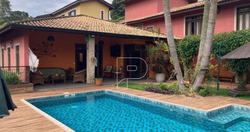 Casa com 3 dormitórios à venda, 303 m² por R$ 1.900.000,00 - Granja Viana - Embu das Artes/SP