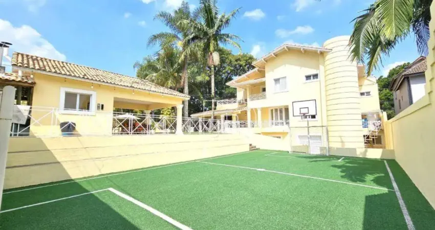 Casa com 4 dormitórios à venda, 651 m² por R$ 3.500.000,00 - Granja Viana - Jandira/SP