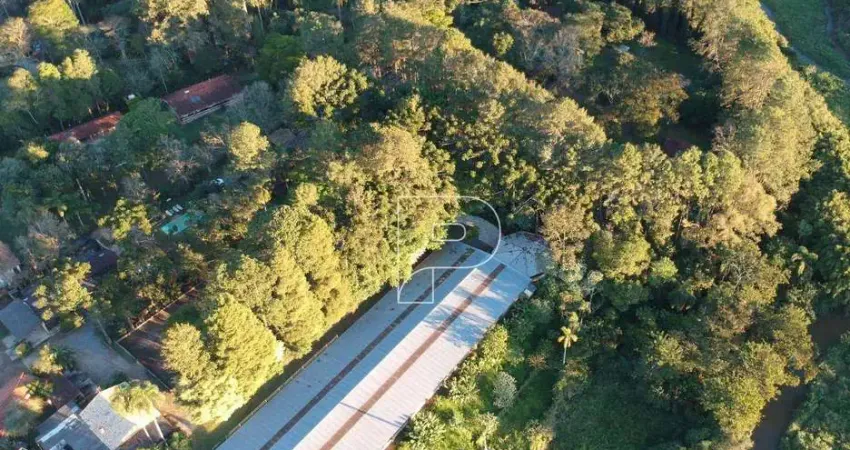 Chácara com 3 dormitórios à venda, 7740 m² por R$ 3.000.000,00 - Chácara Represinha - Cotia/SP