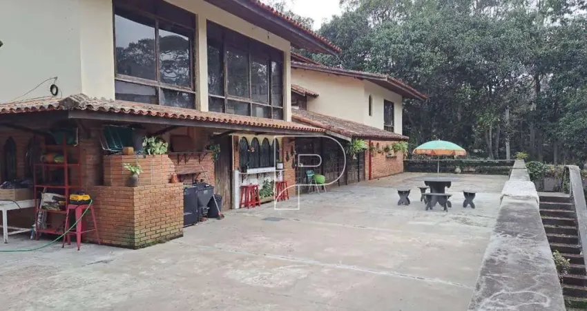 Granja Viana Casa com 6 dormitórios, 1000 m² - venda por R$ 1.500.000 ou aluguel por R$ 10.733 - Granja Viana - Embu das Artes/SP