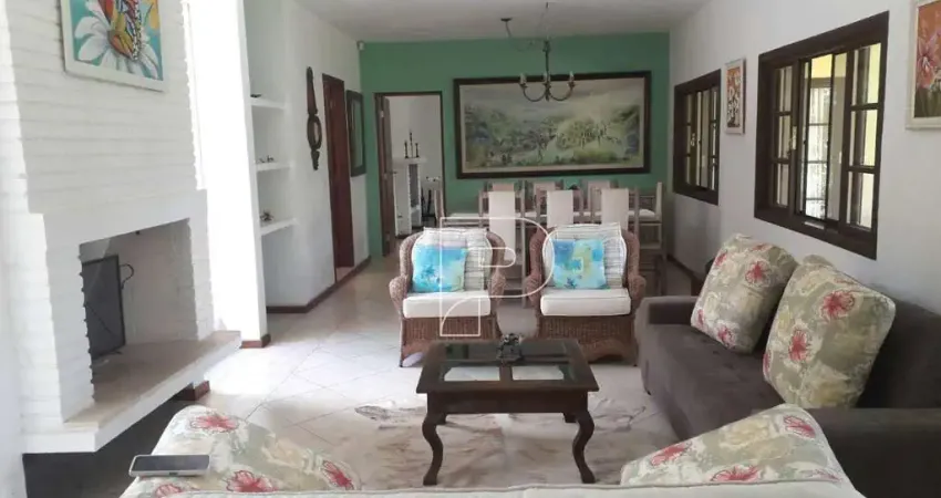 Casa com 5 dormitórios à venda, 333 m² por R$ 1.500.000,00 - Patrimônio do Carmo - São Roque/SP