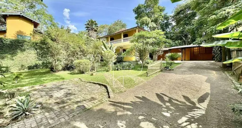 Casa com 3 dormitórios, 150 m² - venda por R$ 920.000,00 ou aluguel por R$ 4.678,00/mês - Jardim Colibri - Cotia/SP