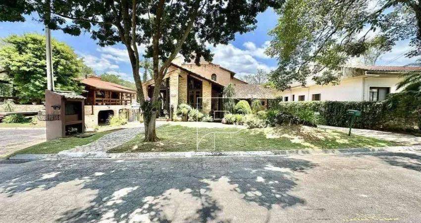 Casa com 4 dormitórios à venda, 300 m² por R$ 3.350.000,00 - Granja Viana - Jandira/SP