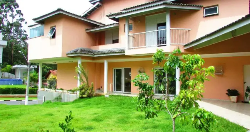 Casa com 4 dormitórios à venda, 440 m² por R$ 1.700.000,00 - Granja Viana - Embu das Artes/SP