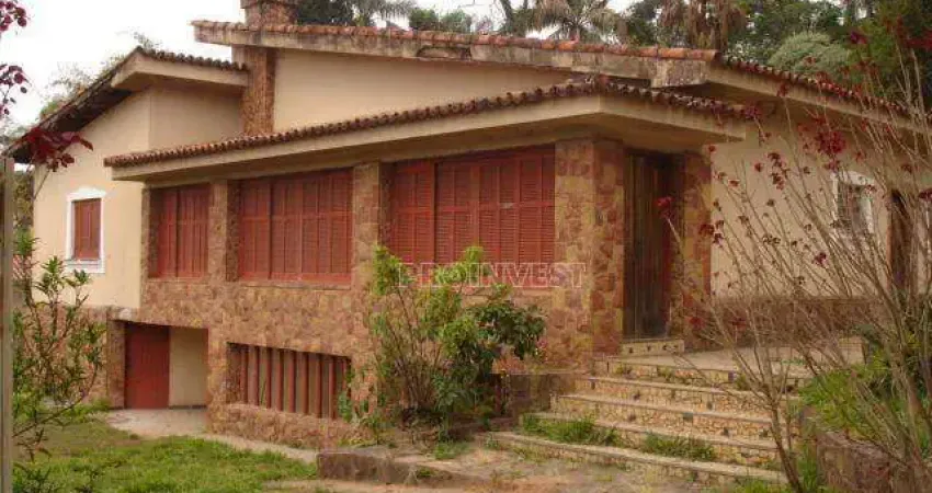 Casa com 2 dormitórios à venda, 175 m² por R$ 852.000,00 - Vila Jovina - Cotia/SP