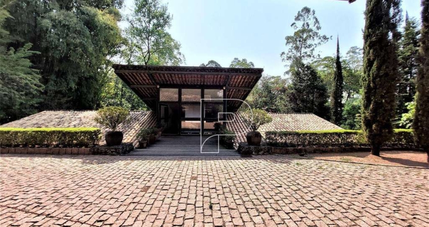 Casa com 3 dormitórios à venda, 700 m² por R$ 1.700.000,00 - Granja Viana - Embu das Artes/SP