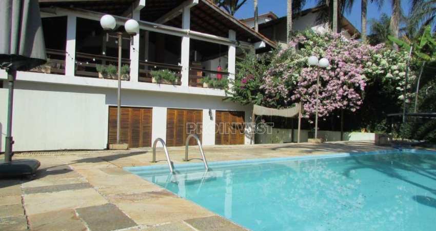 Casa com 4 dormitórios à venda, 450 m² por R$ 1.300.000,00 - Granja Viana - Cotia/SP