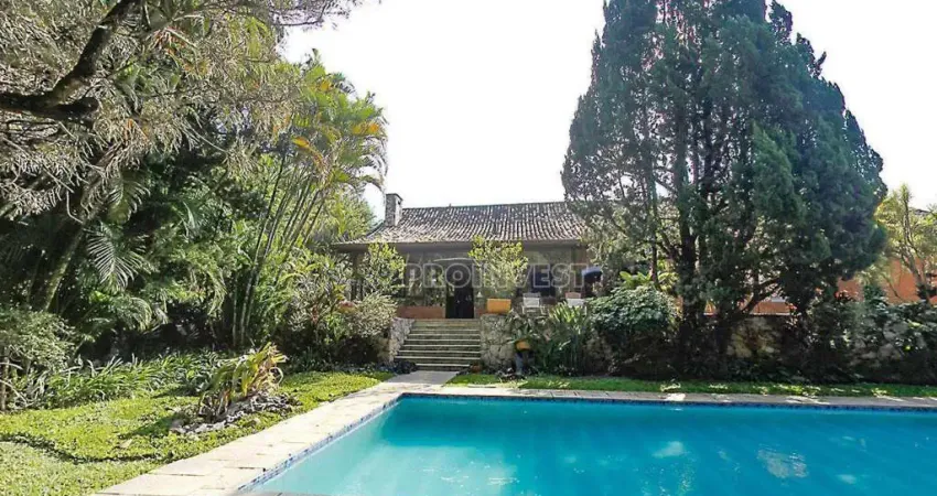 Casa com 4 dormitórios à venda, 532 m² por R$ 4.500.000,00 - Granja Viana - Carapicuíba/SP