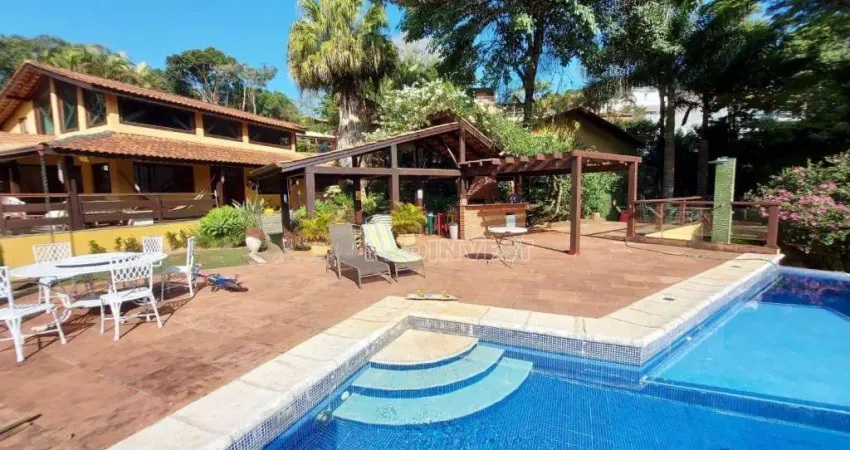 Casa com 4 dormitórios à venda, 600 m² por R$ 2.200.000,00 - Granja Viana - Carapicuíba/SP