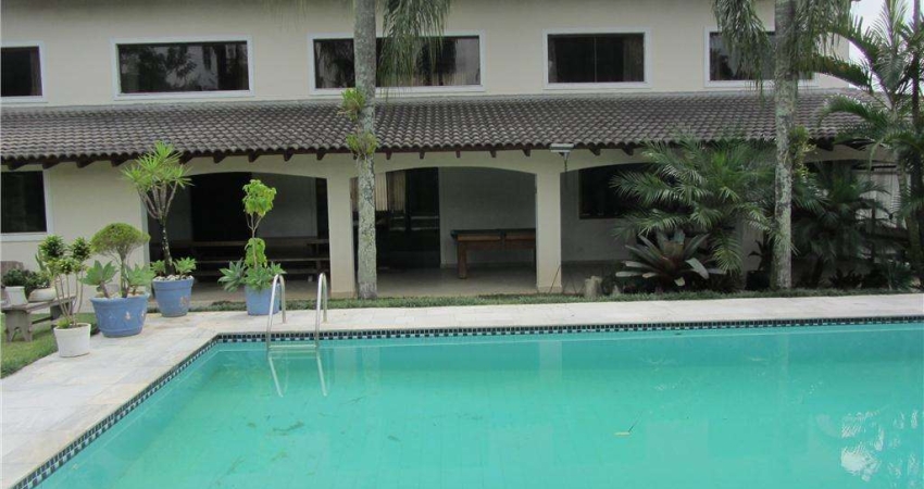 Casa com 4 dormitórios à venda, 495 m² por R$ 2.800.000,00 - Granja Viana - Carapicuíba/SP