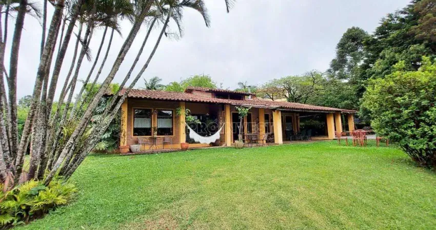 Casa com 2 dormitórios à venda, 287 m² por R$ 1.600.000,00 - Nova Higienópolis - Jandira/SP