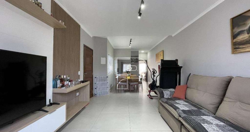 Casa com 3 dormitórios à venda, 130 m² por R$ 900.000,00 - Granja Viana - Cotia/SP