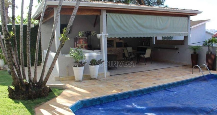 Casa com 3 dormitórios à venda, 355 m² por R$ 1.350.000,00 - Granja Viana - Carapicuíba/SP