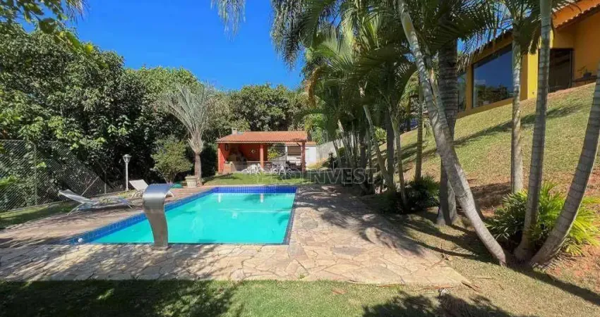 Casa com 4 dormitórios à venda, 350 m² por R$ 3.100.000,00 - Granja Viana - Carapicuíba/SP