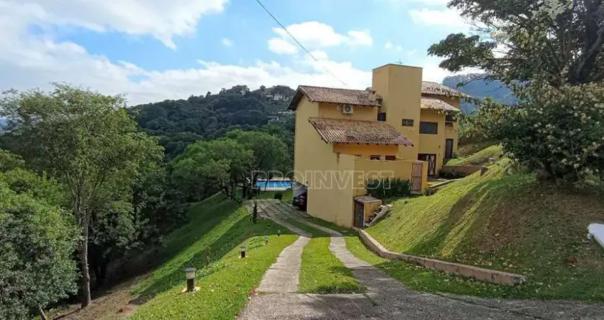 Casa com 4 dormitórios à venda, 360 m² por R$ 1.900.000,00 - Quebec Ville - São Roque/SP