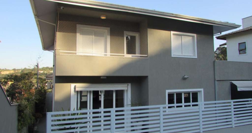 Casa à venda, 396 m² por R$ 1.600.000,00 - Granja Viana - Cotia/SP
