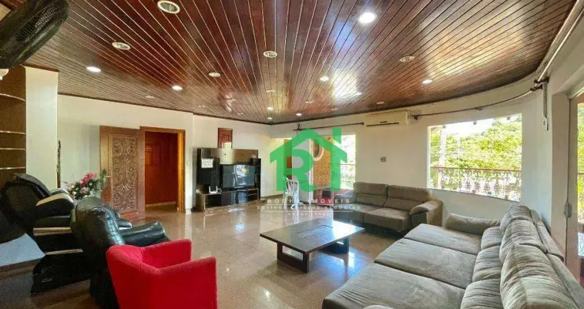 Casa á venda na Praia do Guaiuba | Rocha Imóveis Guarujá