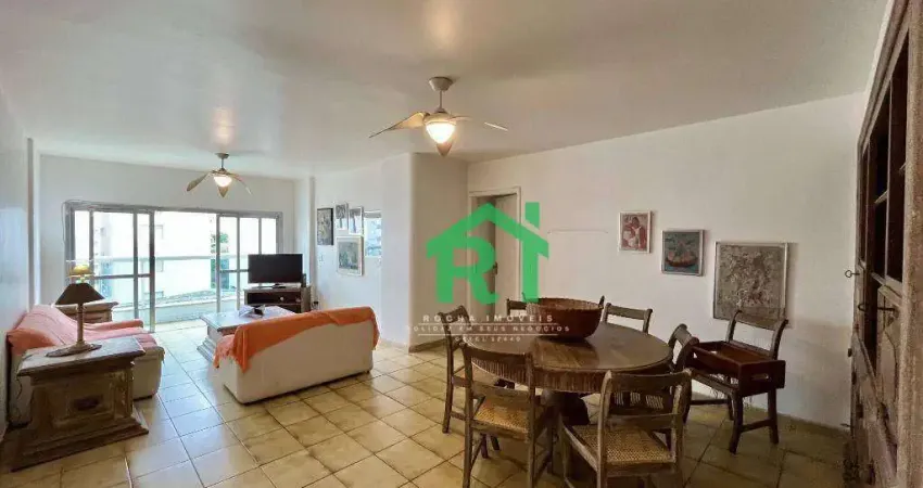 Apartamento à venda na Praia das Pitangueiras I Rocha Imóveis Guarujá.