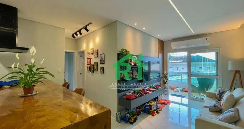 Apartamento à beira mar com 2 quartos (1 suíte)}, 2 vagas e lazer à venda no Tombo, Guarujá | Rocha Imóveis Guarujá